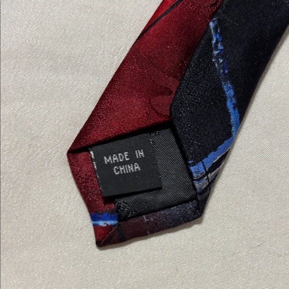 J. Garcia collection 45 : flamingo dancer with wrist snake - Picture 7 of 7